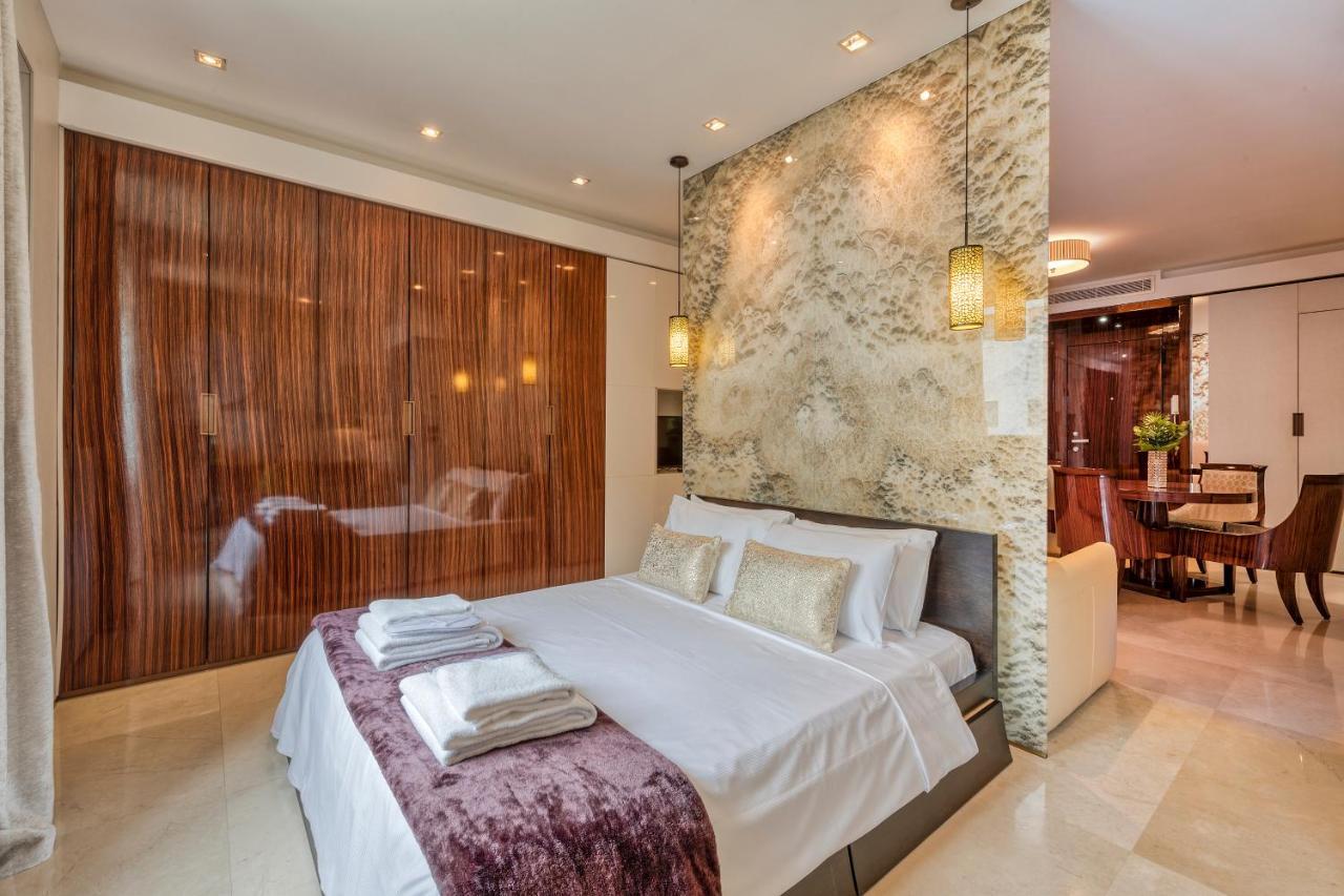 Milan Royal Suites - Centro Duomo Bagian luar foto