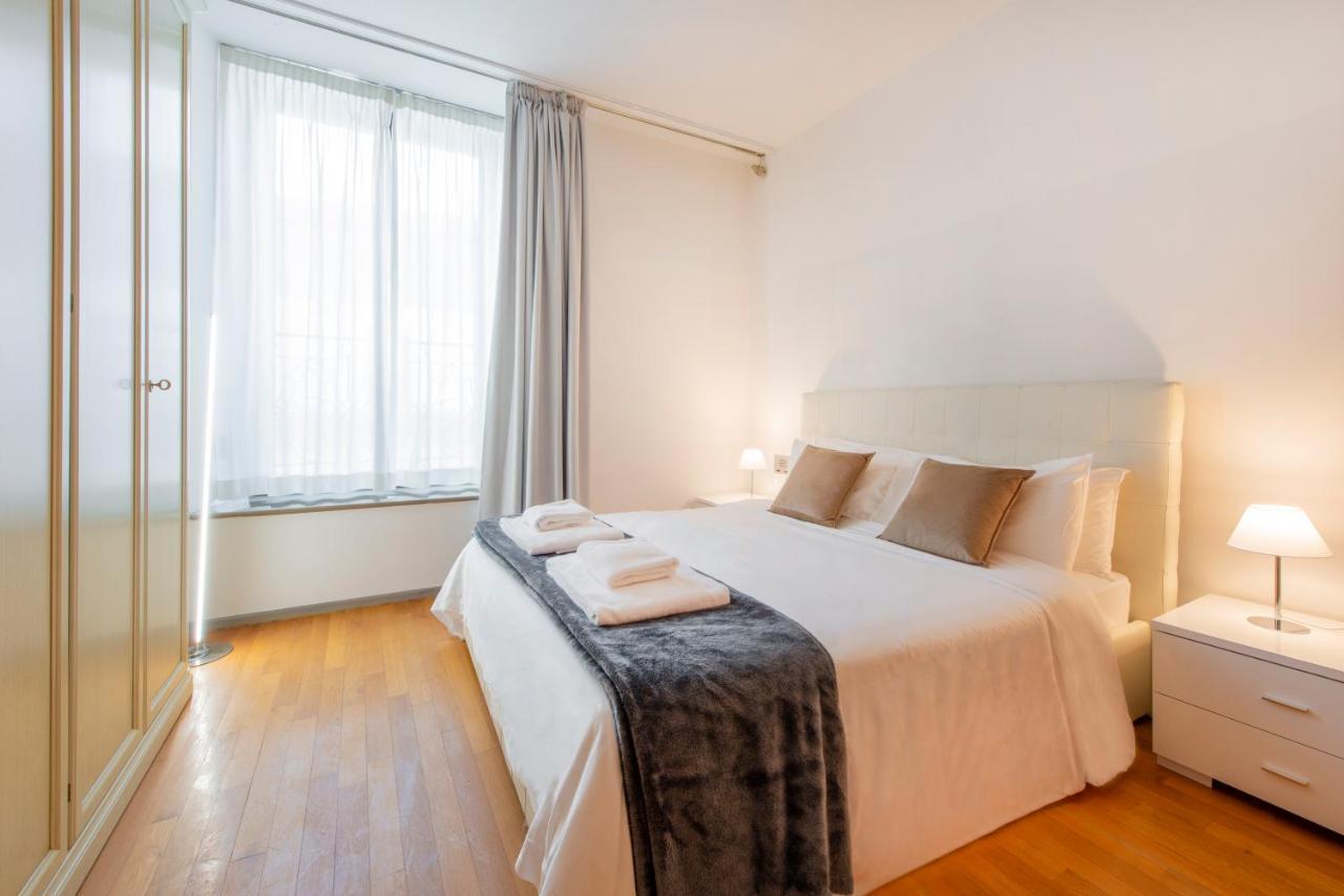 Milan Royal Suites - Centro Duomo Bagian luar foto